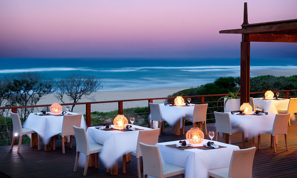 White-Pearl-Resort-outdoor-dining